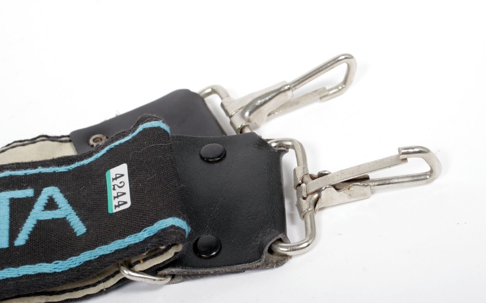 Minolta Hootnanny camera Strap #4244