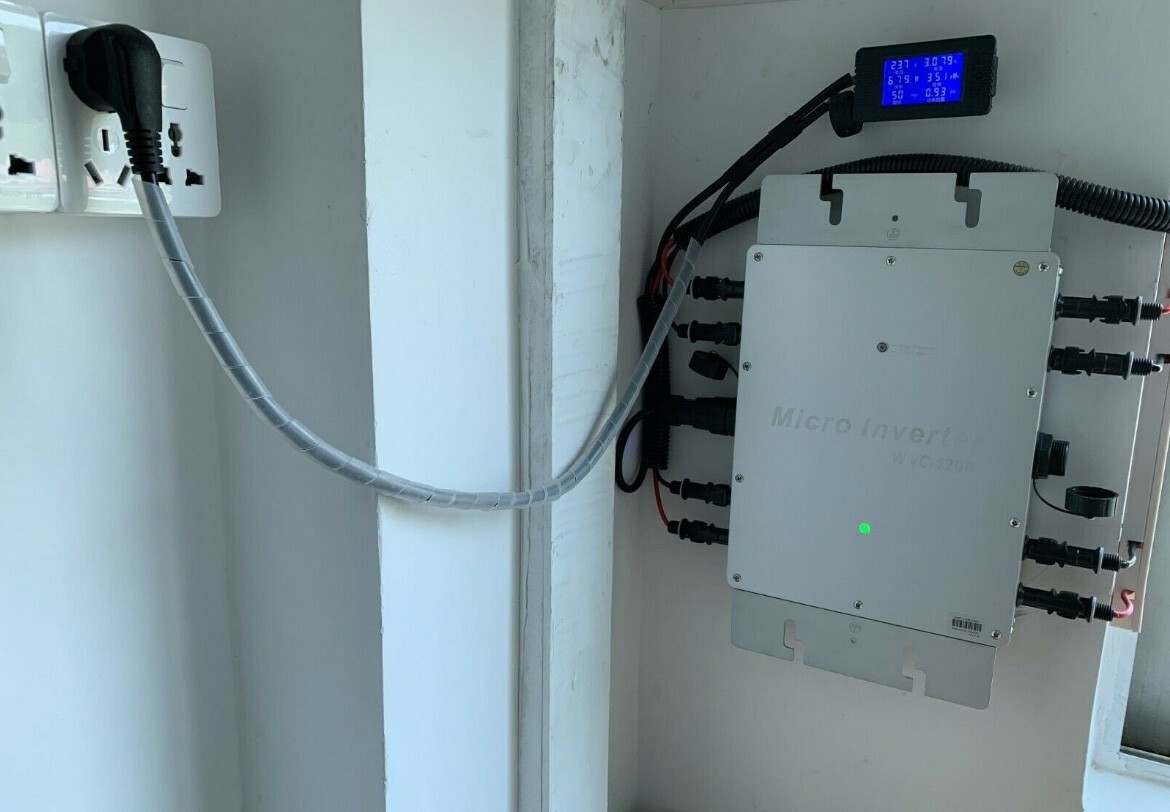 Waterproof Grid Tie Inverter LCD Display Meter AC Cable Plug Meter LCD Inverter