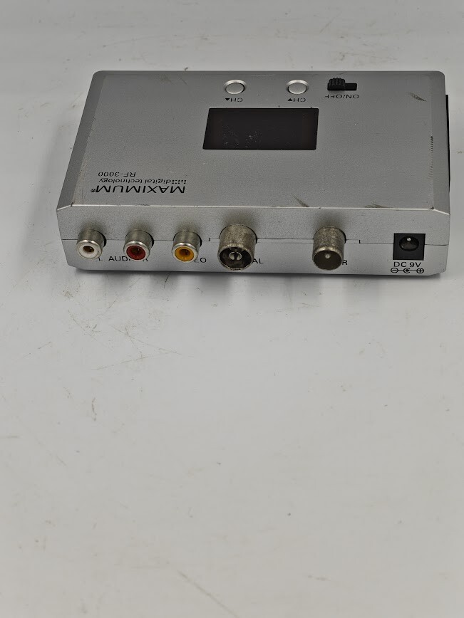 MAXIMUM RF-3000 Digital Converter - Used
