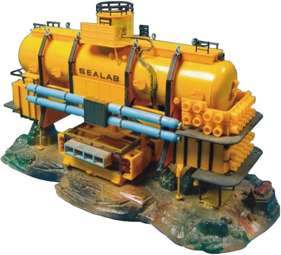 1/93 Doll & Hobby Sealab III Plastic MODEL KIT - (New Tooling) Brand New