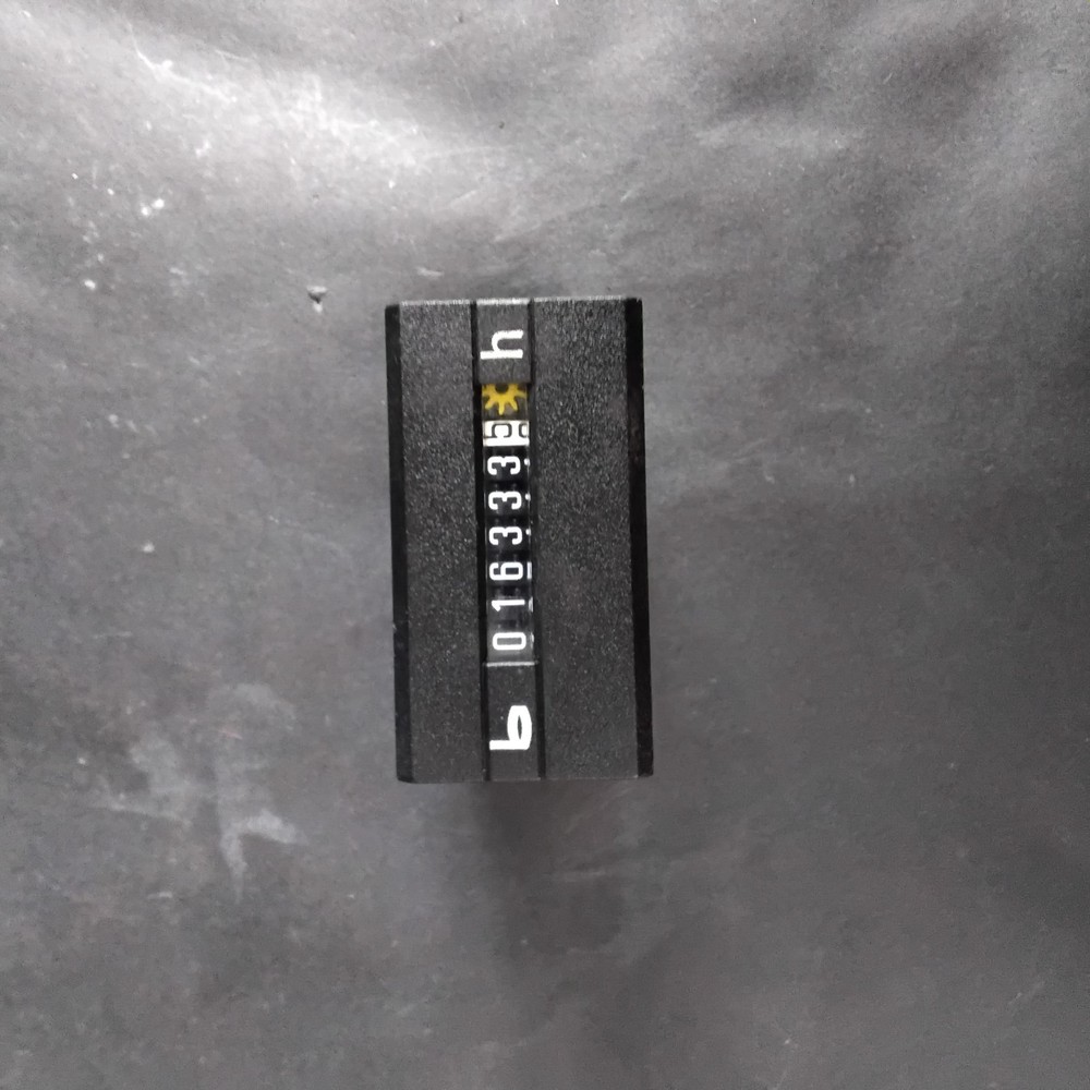 MECHANICAL COUNTER/TOTALIZER ($16 OBO)