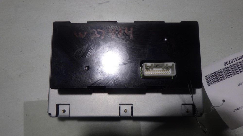 06 NISSAN MAXIMA Info Screen 28090ZK00A