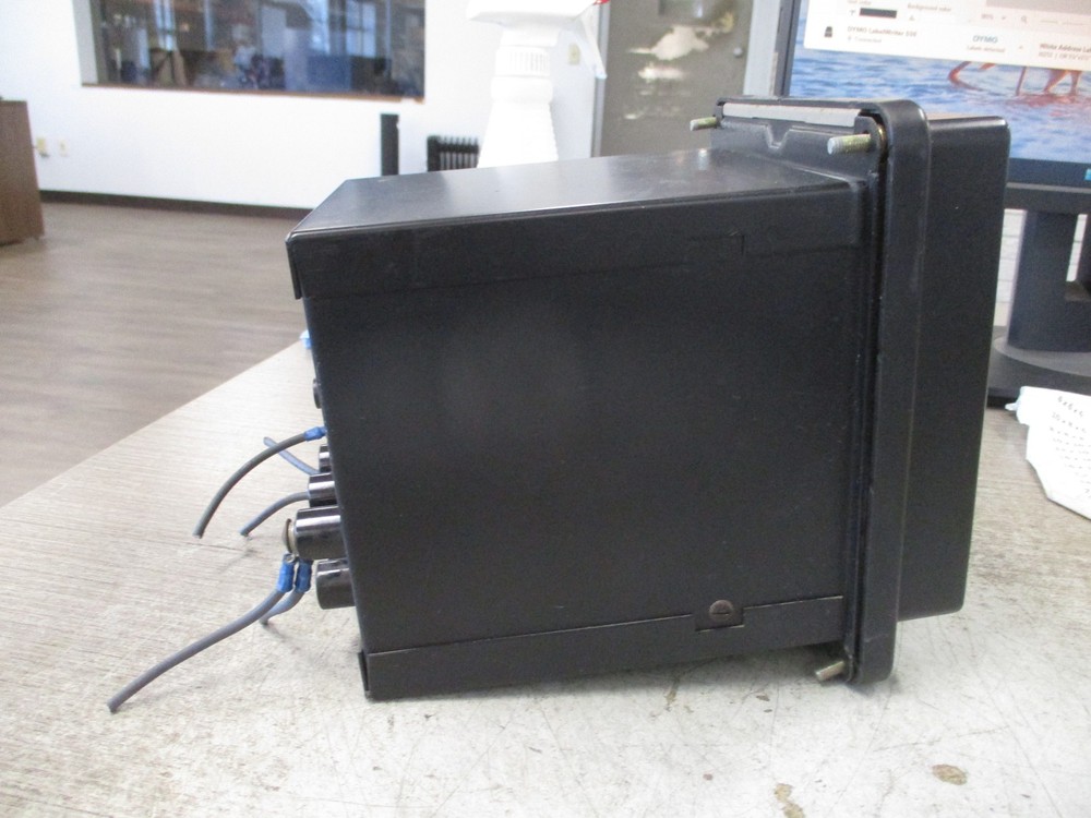 Westinghouse Overcurrent Relay CO-5 *Missing (1) Mounting Screw* Used
