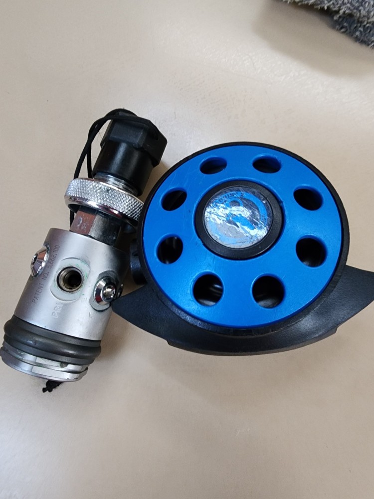 dive regulator 1st
