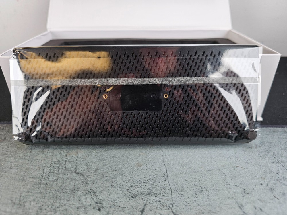 Unbranded USB-C 4k Triple Display MST Docking Station