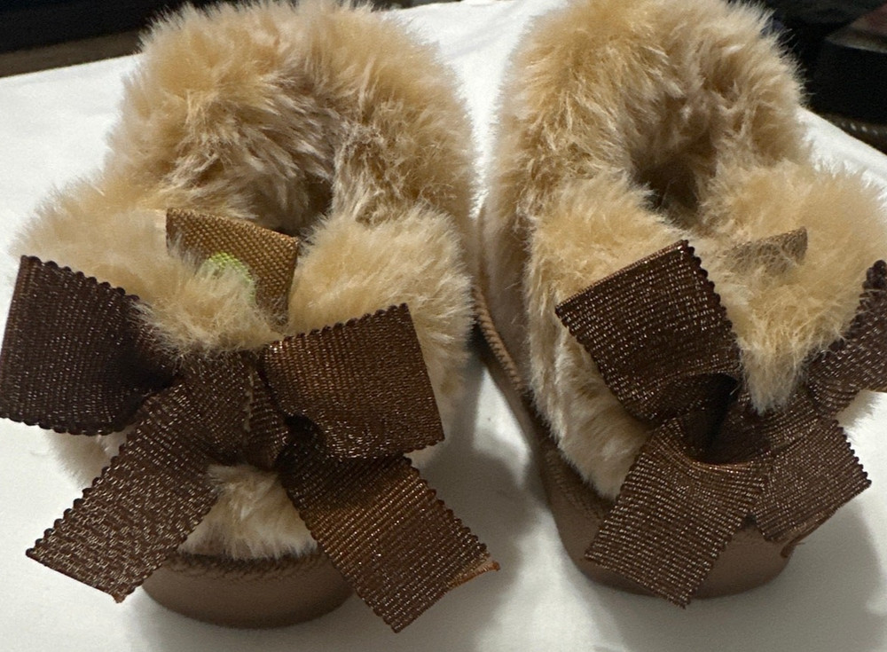 First step Baby boots size 3 no flaws very clean