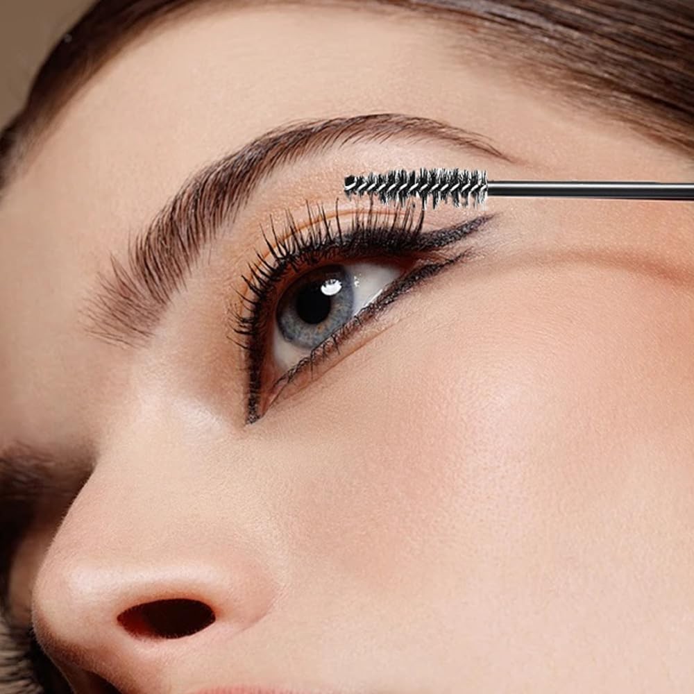 Eyebrow Scissors, Non-Slip Scissors with Comb and Compact, Black