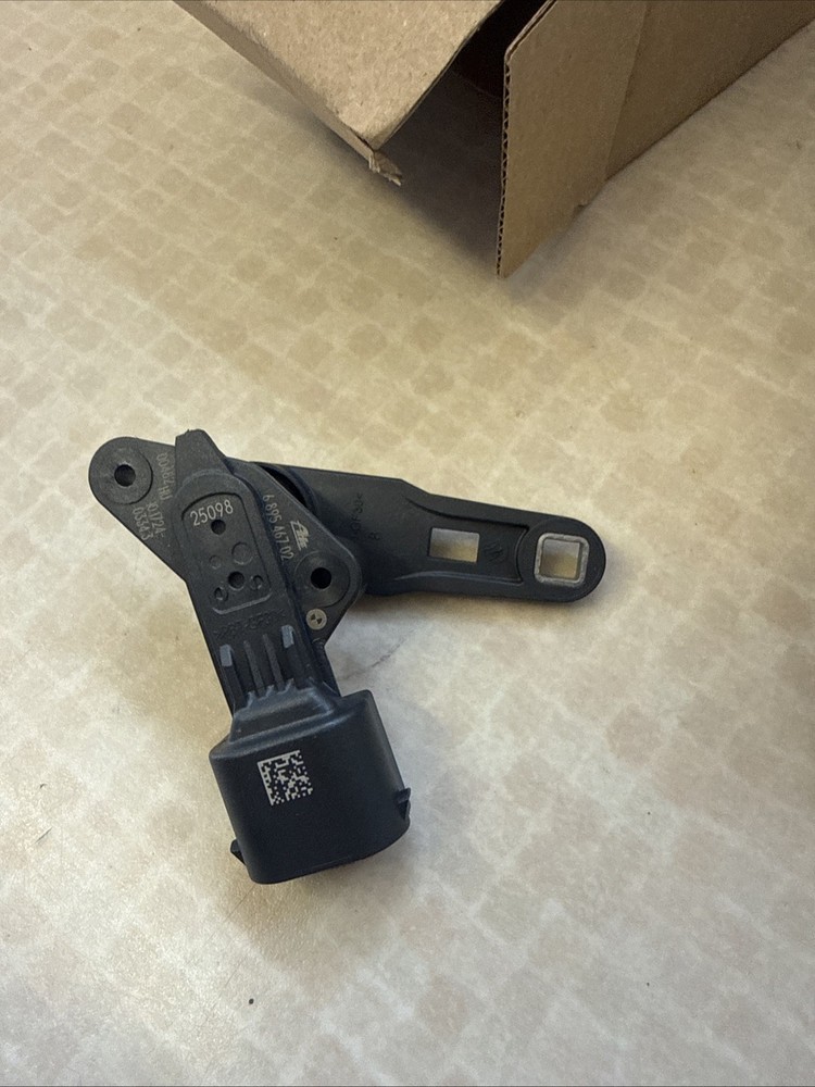 BMW Front Headlight Level Sensor 37146895467 NEW