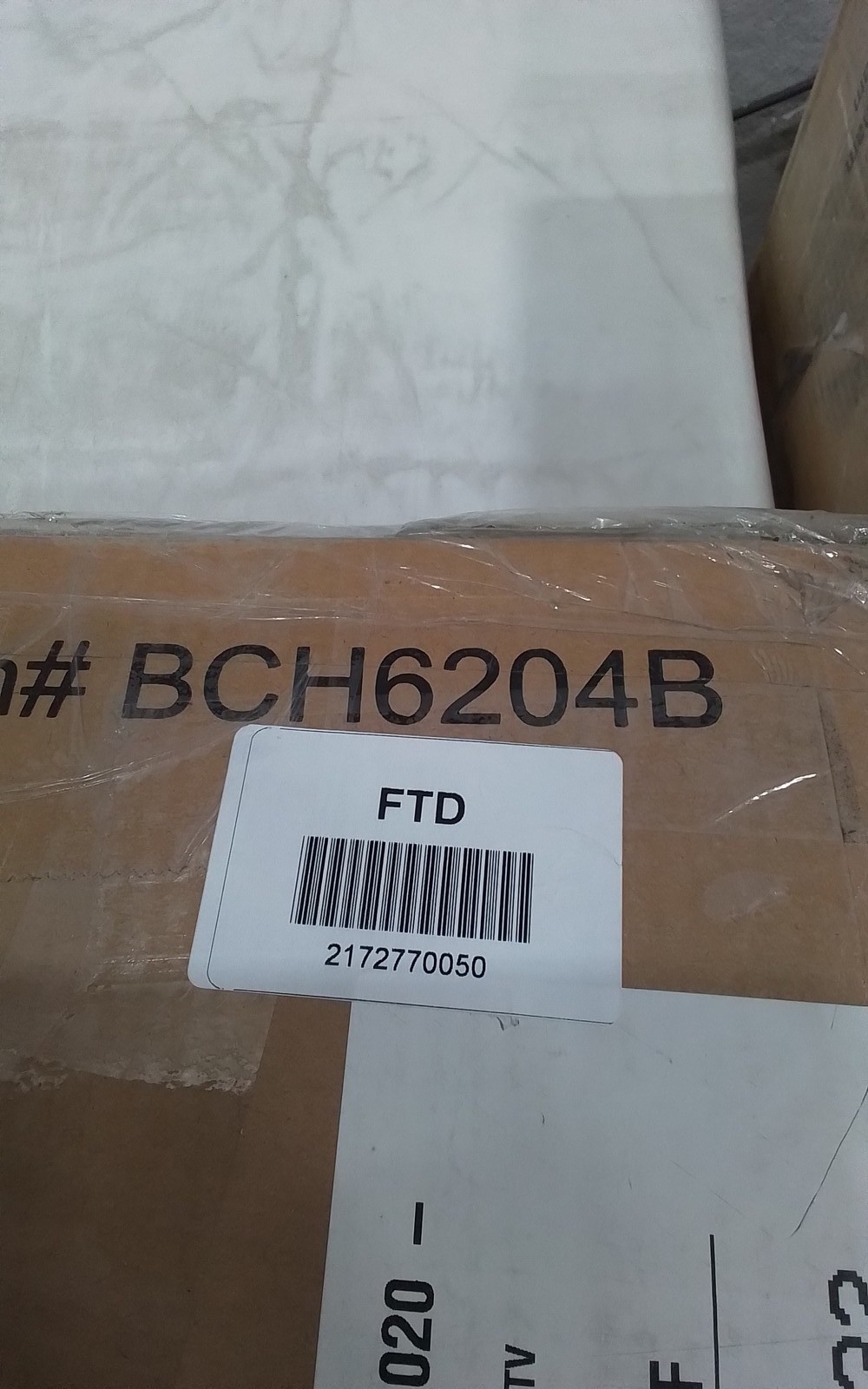 Safavieh CHASE FAUX LEATHER BENCH, Reduced Price 2172770050 BCH6204B