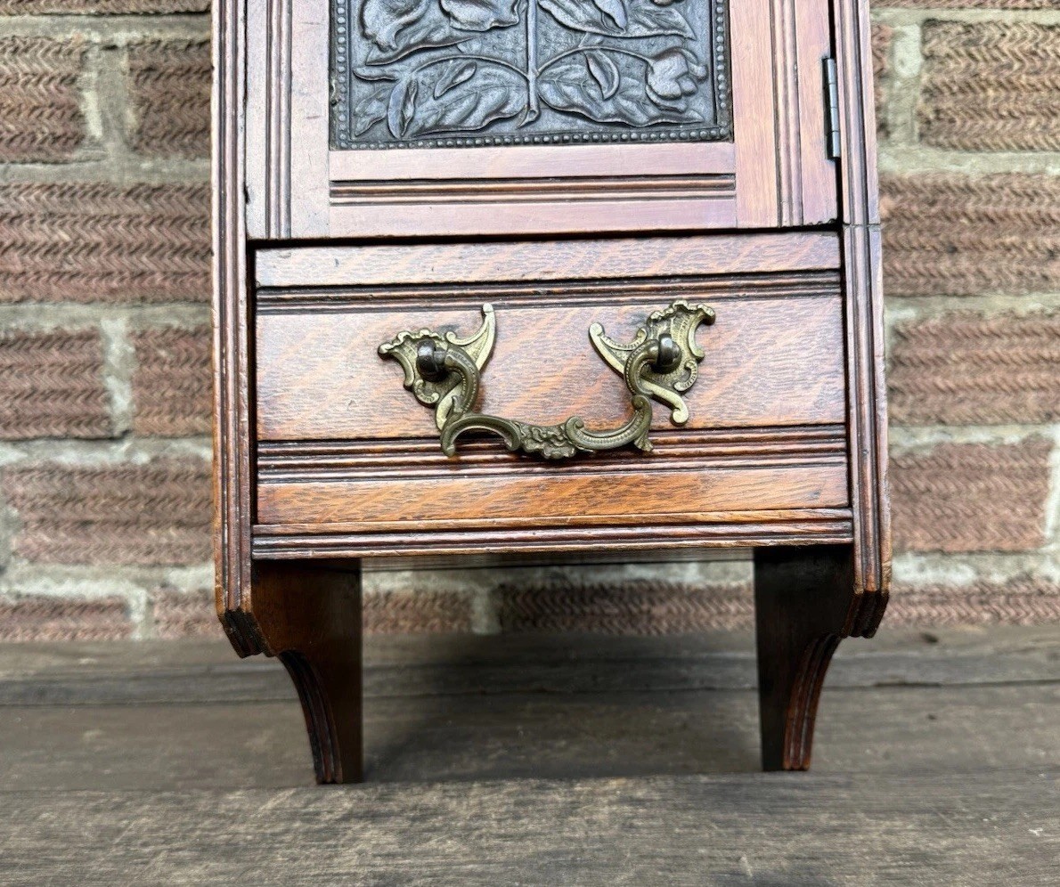 Antique Edwardian Oak Wall Hanging Smokers Cabinet & Original Glass Match Holder