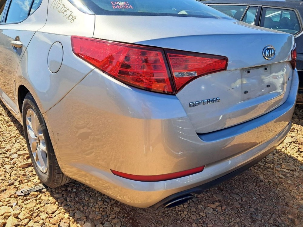 OPTIMAKIA 2011 Glove Box 4809367