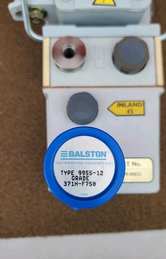 Edwards E2M1.5 Rotary Vane Vacuum Pump