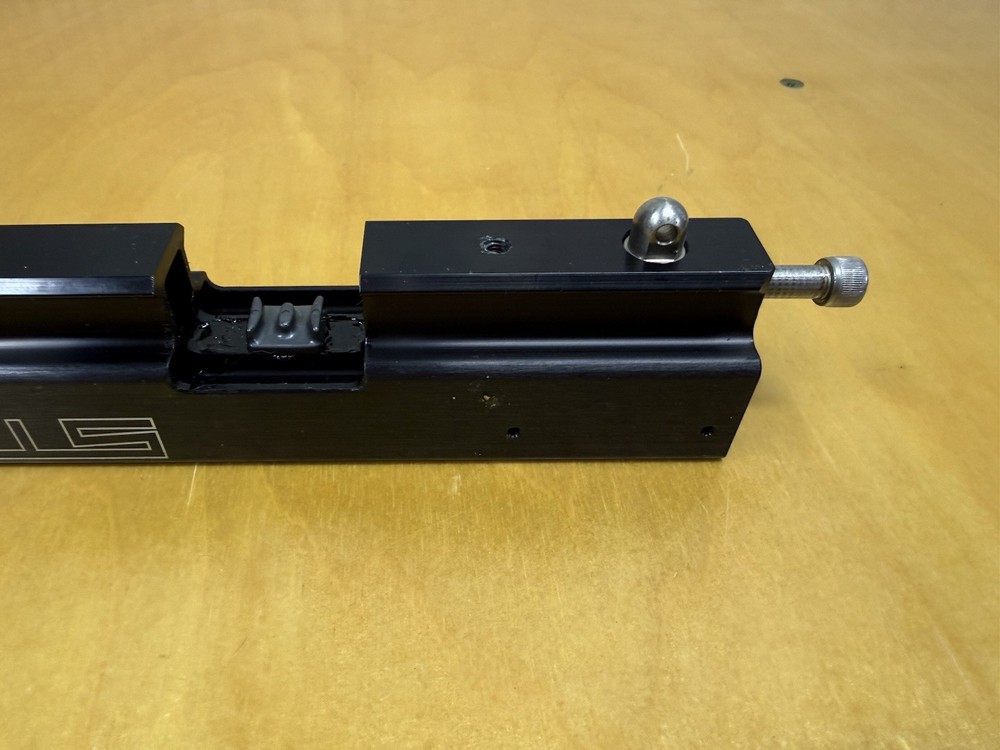 Bowtech Stryker Strykezone 380 Rail