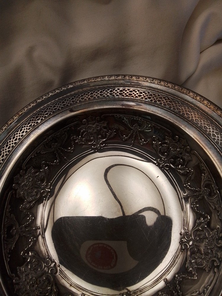Vintage International Silver Co Silverplated 8" Bowl With Pierced Rim