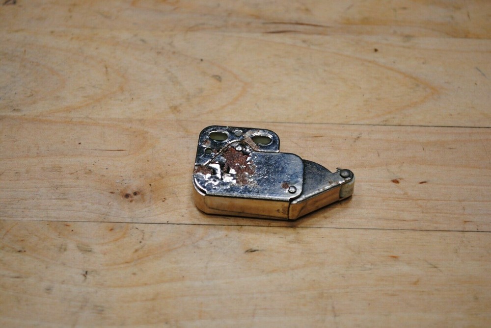 Mini Latch Automatic Spring Catch Assembly Cessna Piper Beechcraft