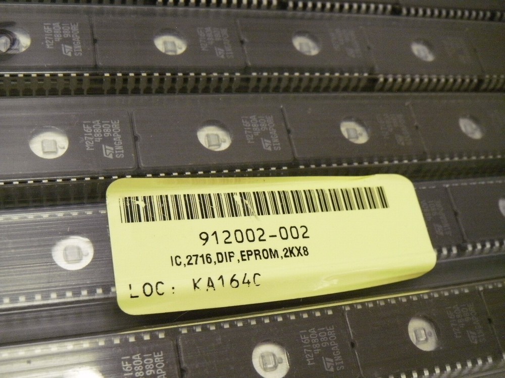 ST Micro M2716F1 IC Memory Chip EPROM 2Kx8