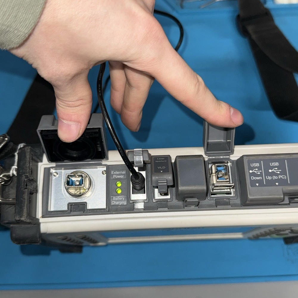 ANRITSU MT9083A1 OTDR - Opt: 2 ,7 ,10