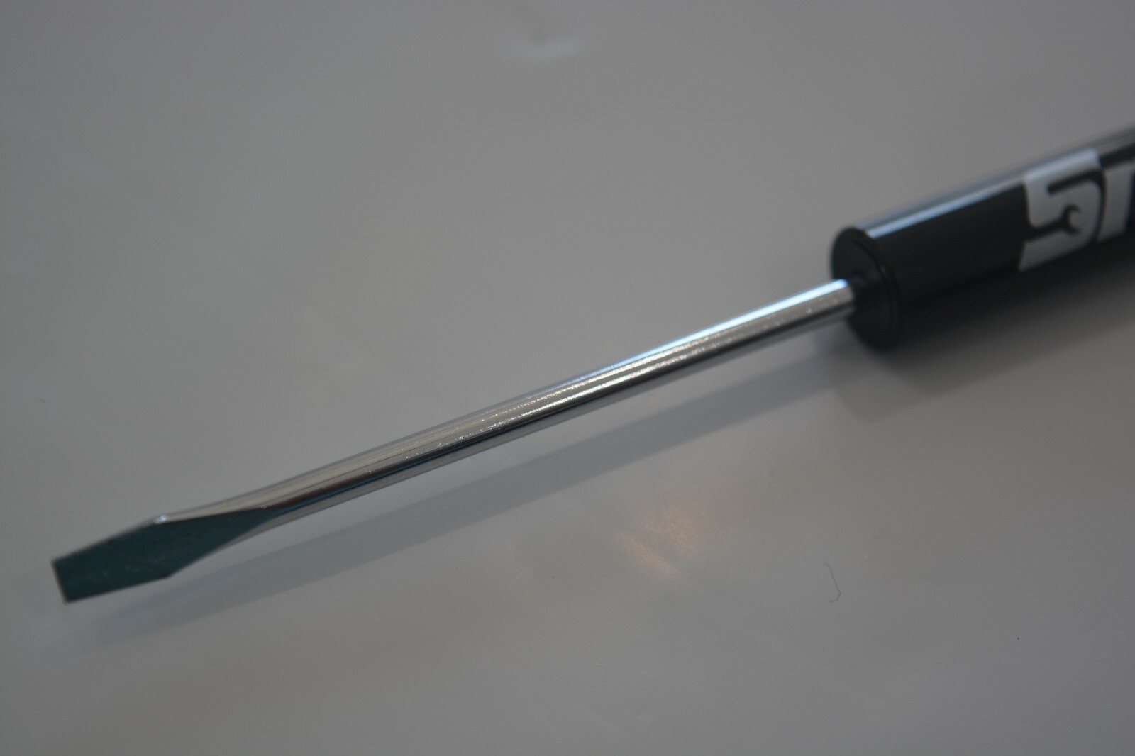 PROMOTIONAL SNAP ON TOOLS SLOTTED POCKET SCREWDRIVER & PHILLIPS TOP 2 PCS NEW