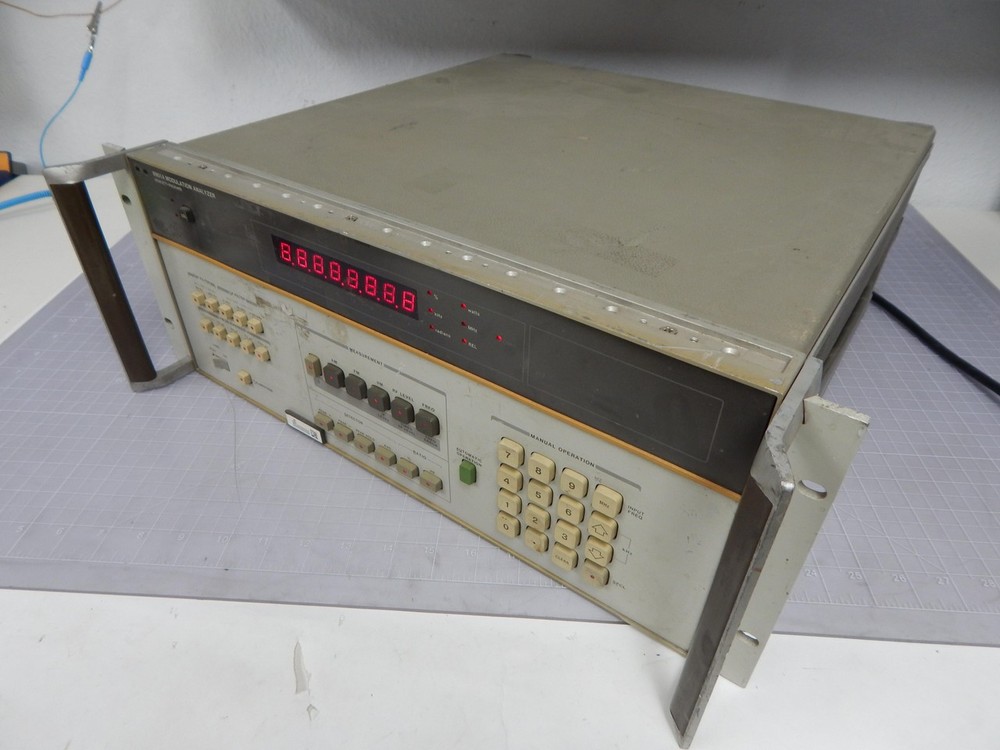 HP 8712ET RF NETWORK ANALYZER