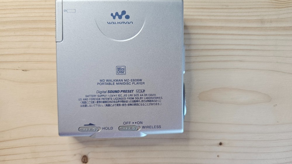 Sony MZ-E606W MDLP Minidisc Player - Tested and Fully Working - Player Only