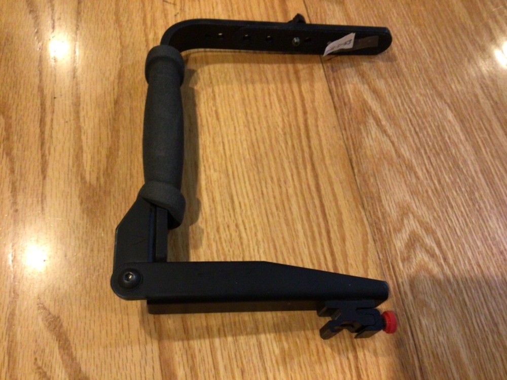 Camera C Bracket Mount with Grip C-Bracket Flash Cold Shoe Mount