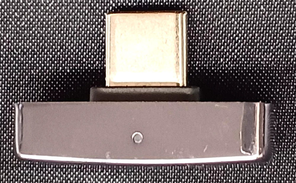 Questyle QCC Dongle Pro Lossless Bluetooth Adapter Transmitter Mfi Certified