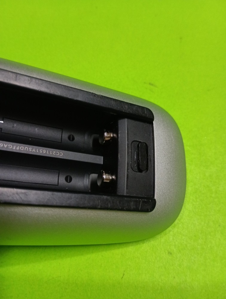 GENUINE Apple Bluetooth Wireless Laser Multi-Touch Magic Mouse - A1296 Authentic