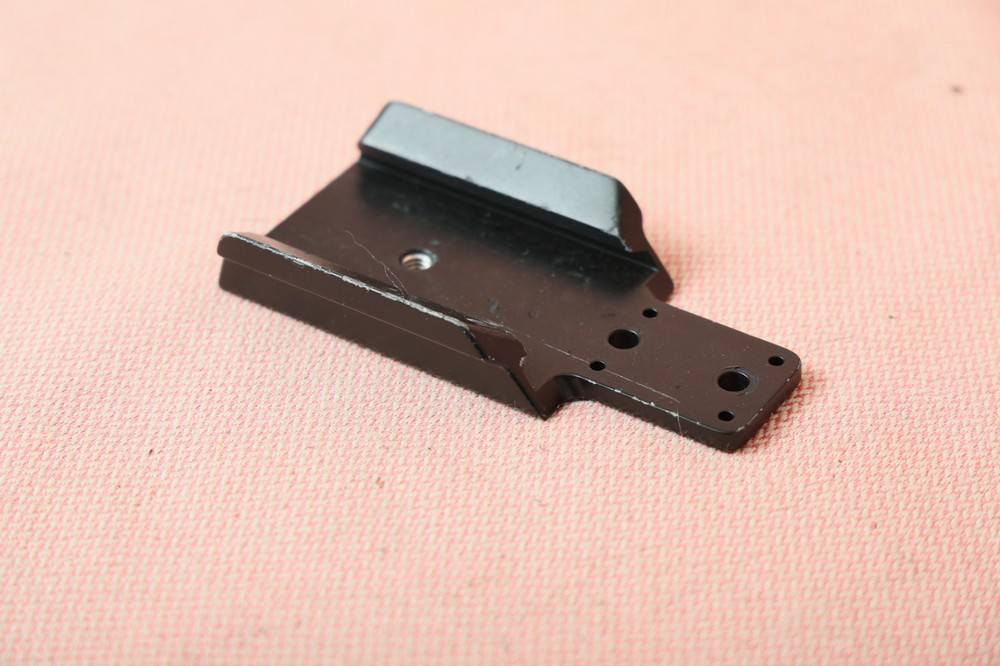 Video Support - Blackmagic URSA Mini VF Adapter Plate