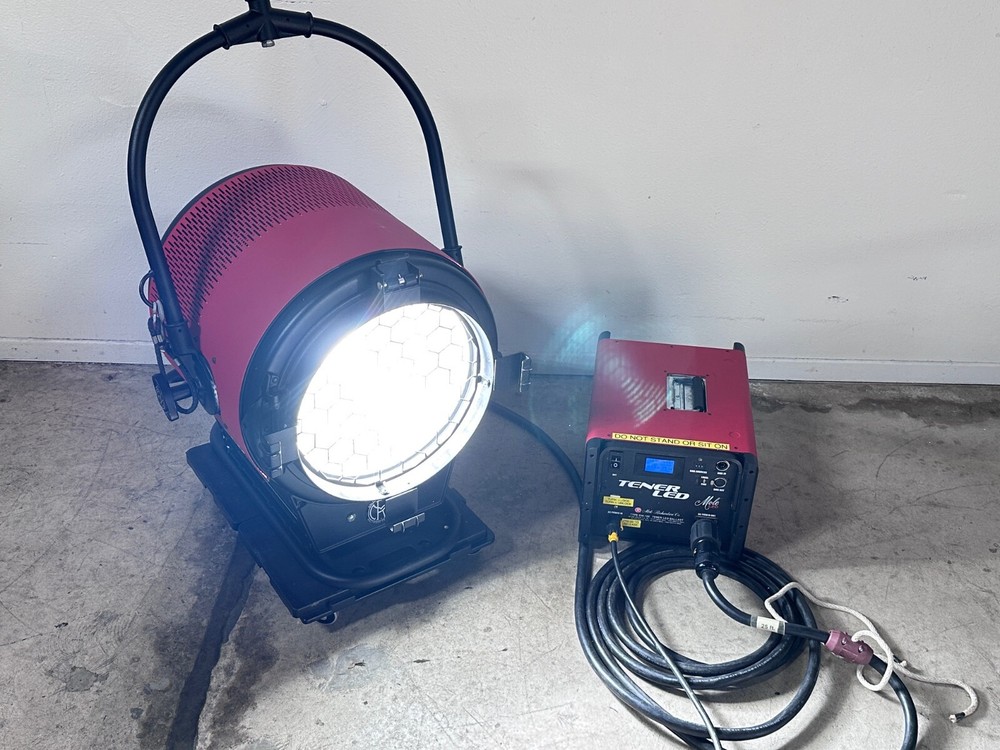 Mole Richardson Type 9371 Tener LED Daylight