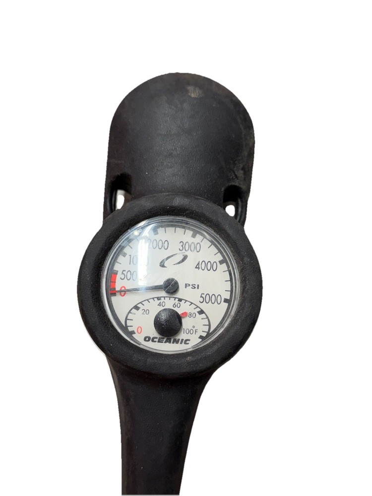 Oceanic Scuba Diving Regulator Set with Gauge