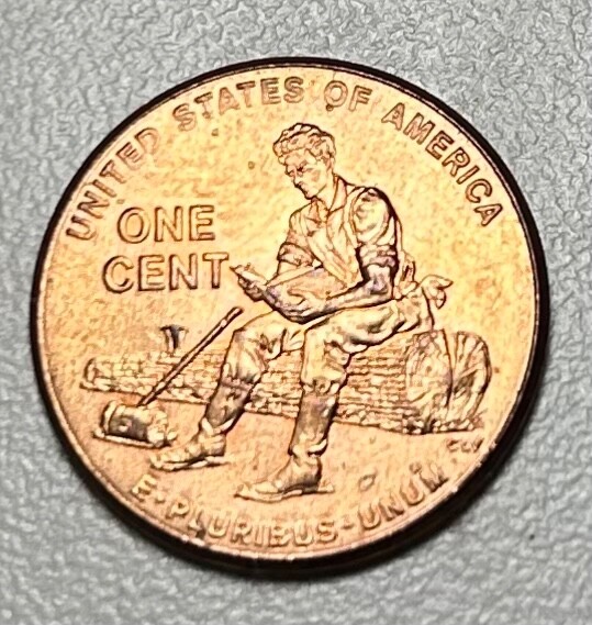 2009 Lincoln on a log  Penny