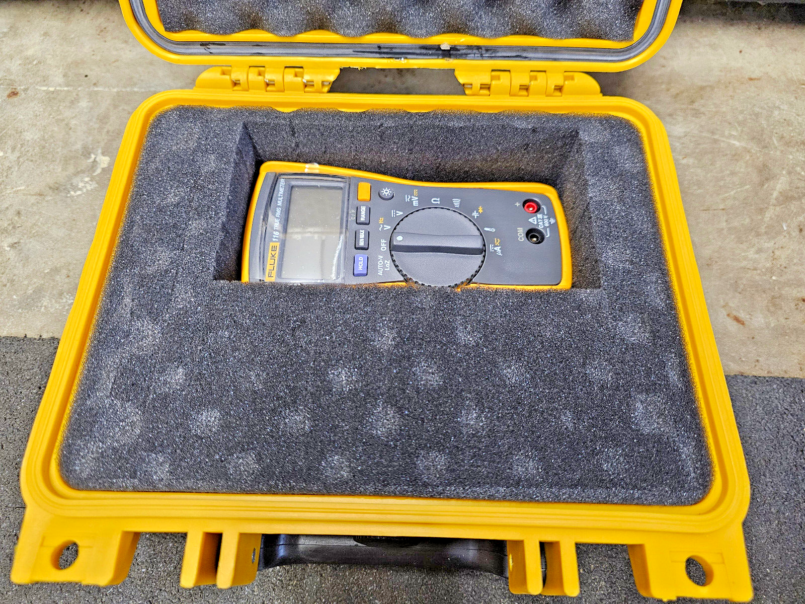 Customizeable Pick Pluck Foam Weatherproof Hard Case for Multimeters Fluke Flir