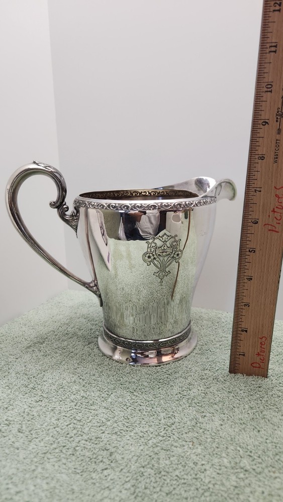 1920's Triumph WM Rogers & Sons 2 Quart Pitcher Silver Plated