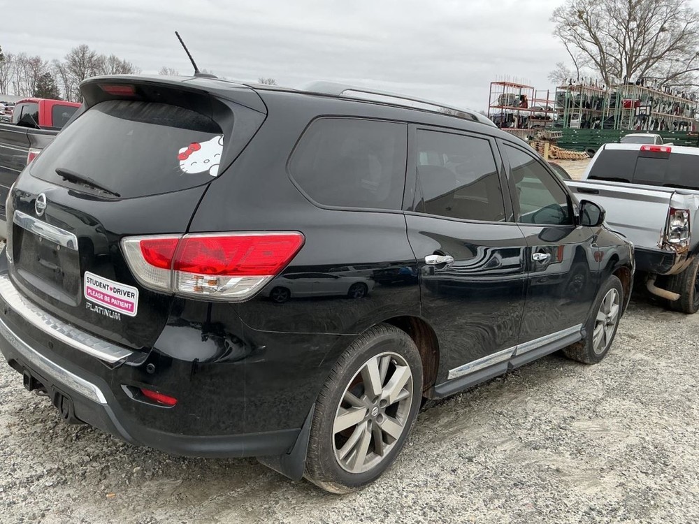 PATHFINDR 2014 Glove Box 4985711