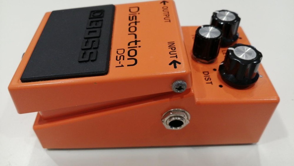 Boss Ds-1 Effector