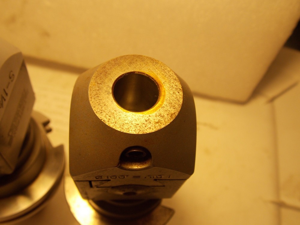 Criterion S-1-1/2 Micrometer 1/2" Boring Head .001 DIV CAT40 Command Tool Holder
