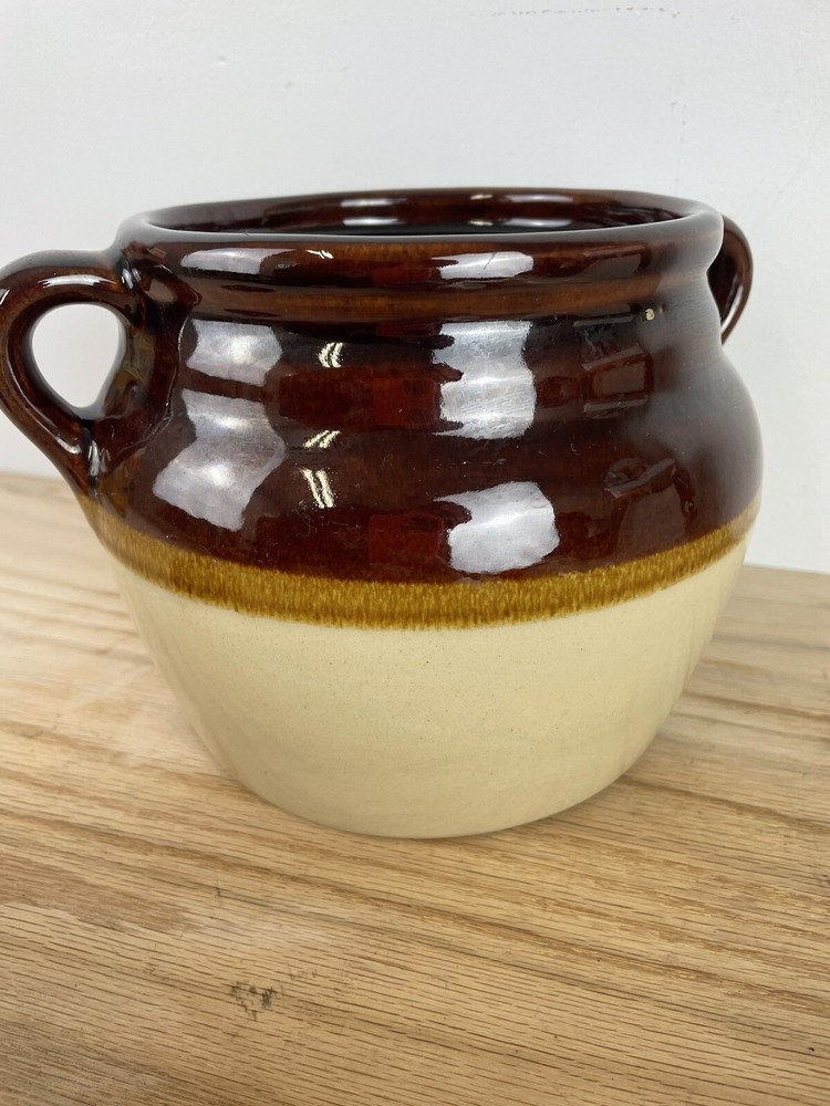 Pottery 2-Handled Crock Jar Bean Pot with lid