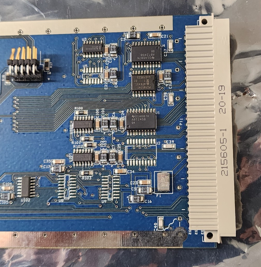 Motorola Trak Systems 9106-1G DDM Digital Distribution Unit P008487