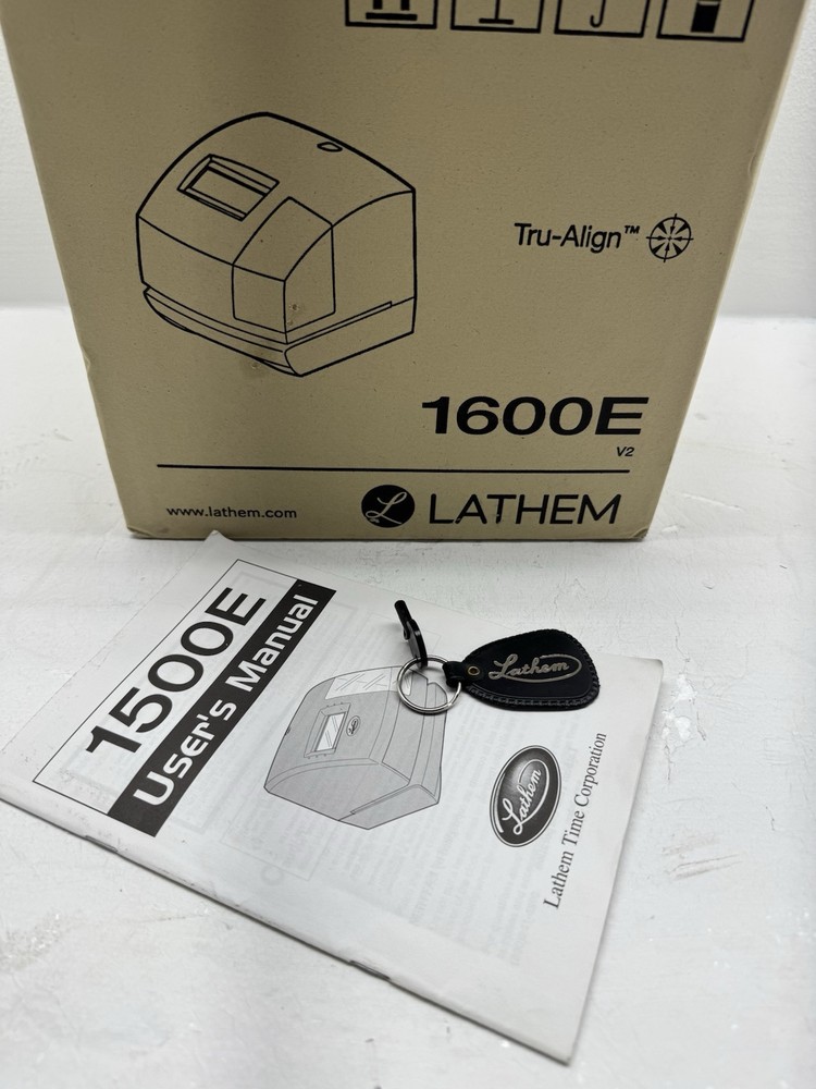 Lathem 1500E Atomic Time Clock with AC Adapter Tested Working 1 Key