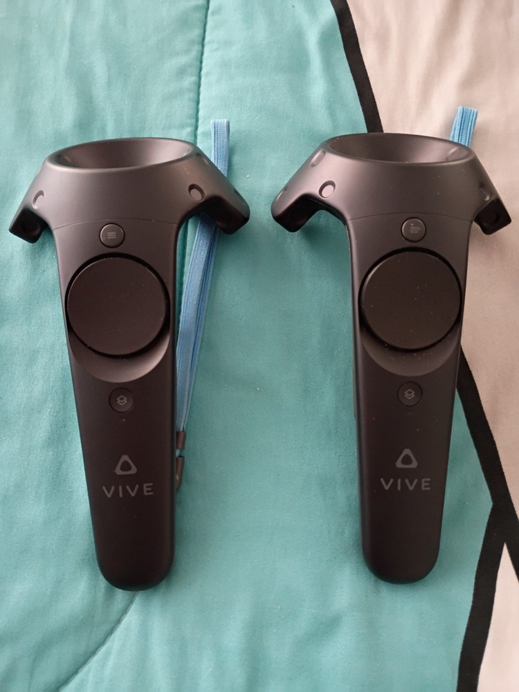 HTC Vive 1.0 SteamVR System | Full Kit