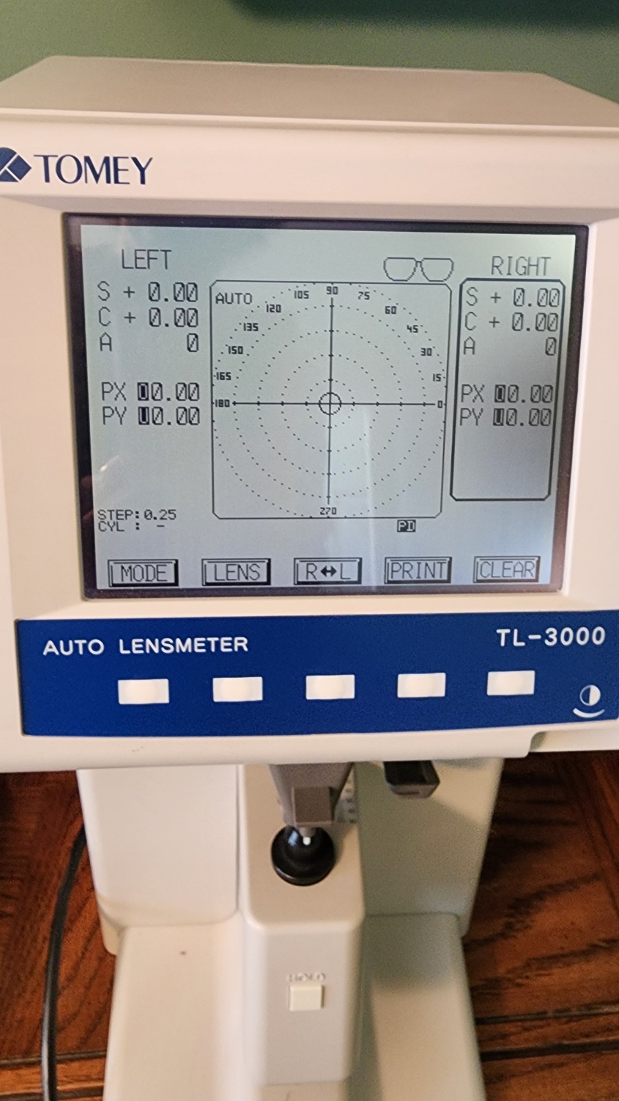 Tomey TL- 3000A Lensometer