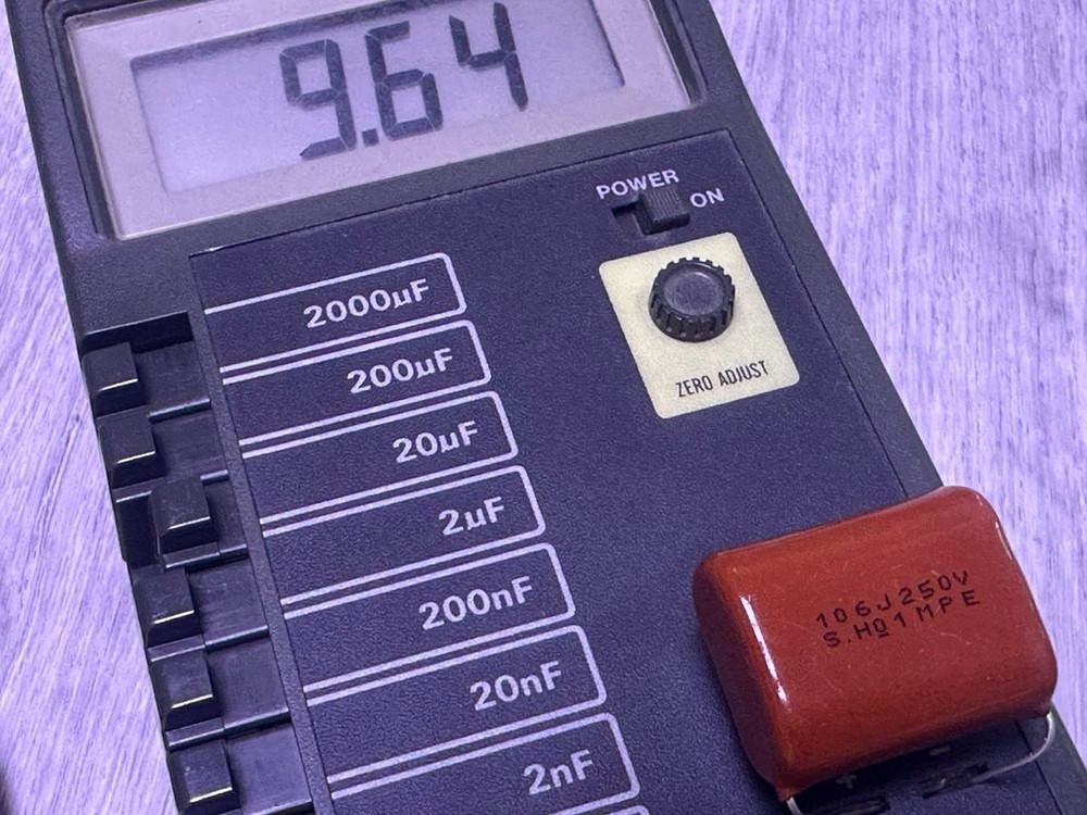 TENMA 72-695 Capacitance Meter + measuring wires