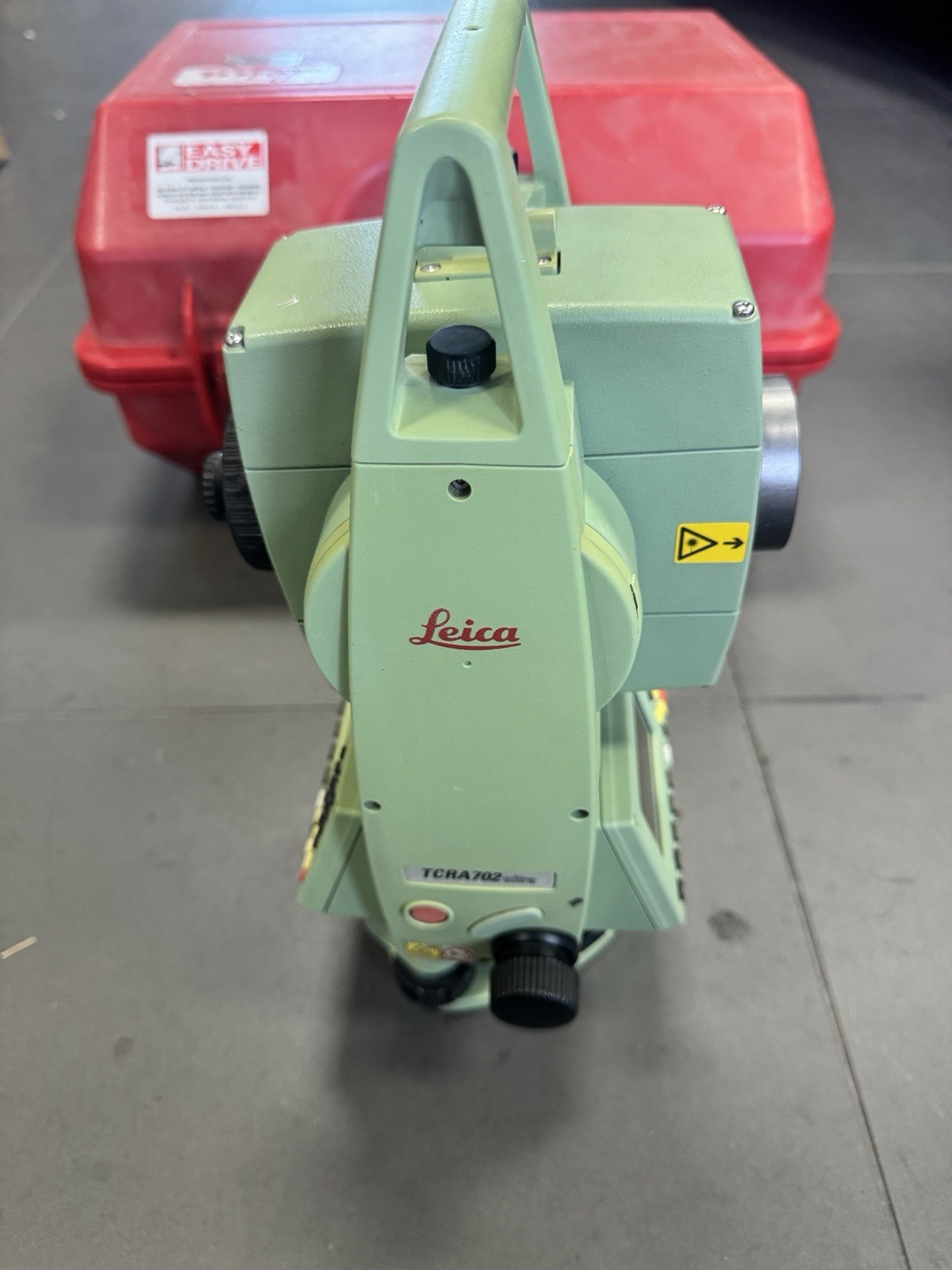 Leica TCRA702 ULTRA 2" R300 Reflectorless Motorized Auto Target Total Station