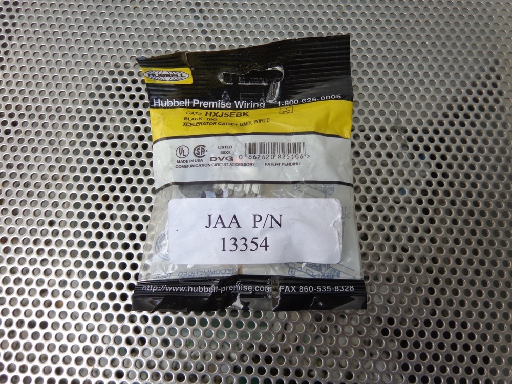 NEW HUBBELL HXJ5EBK (BLACK) XCELERATOR CAT 5E