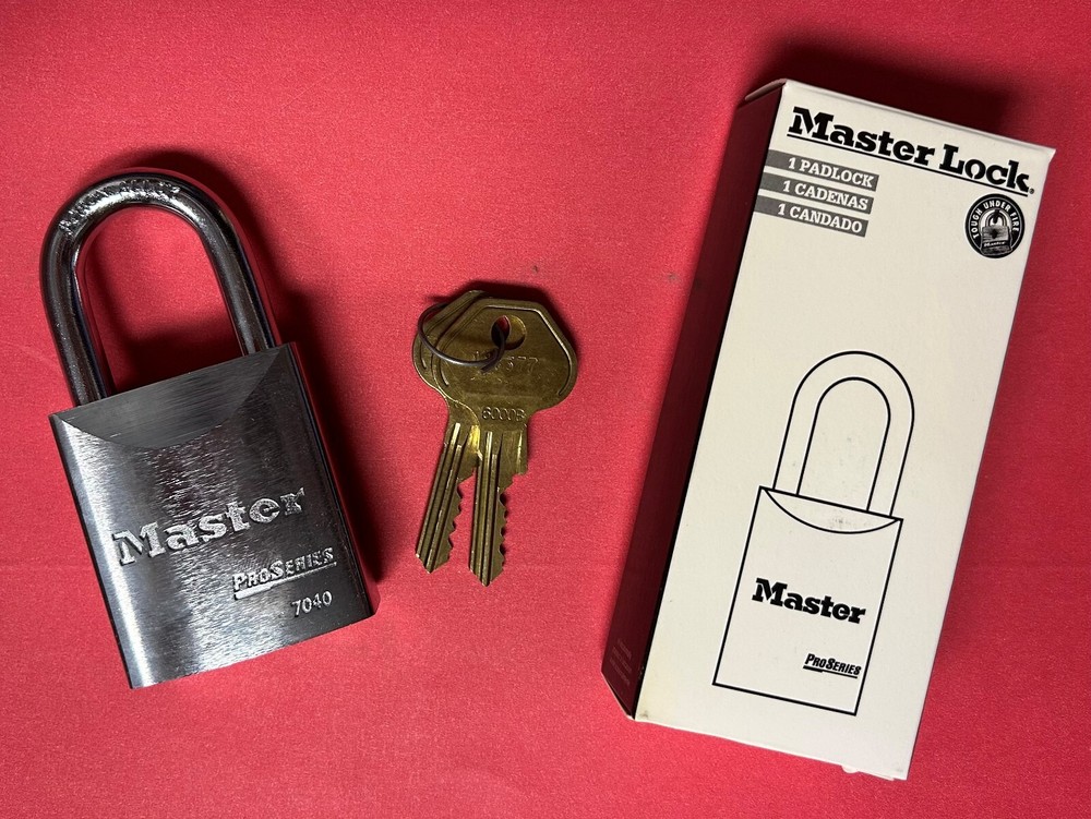 Master Lock ProSeries 7040 Padlock