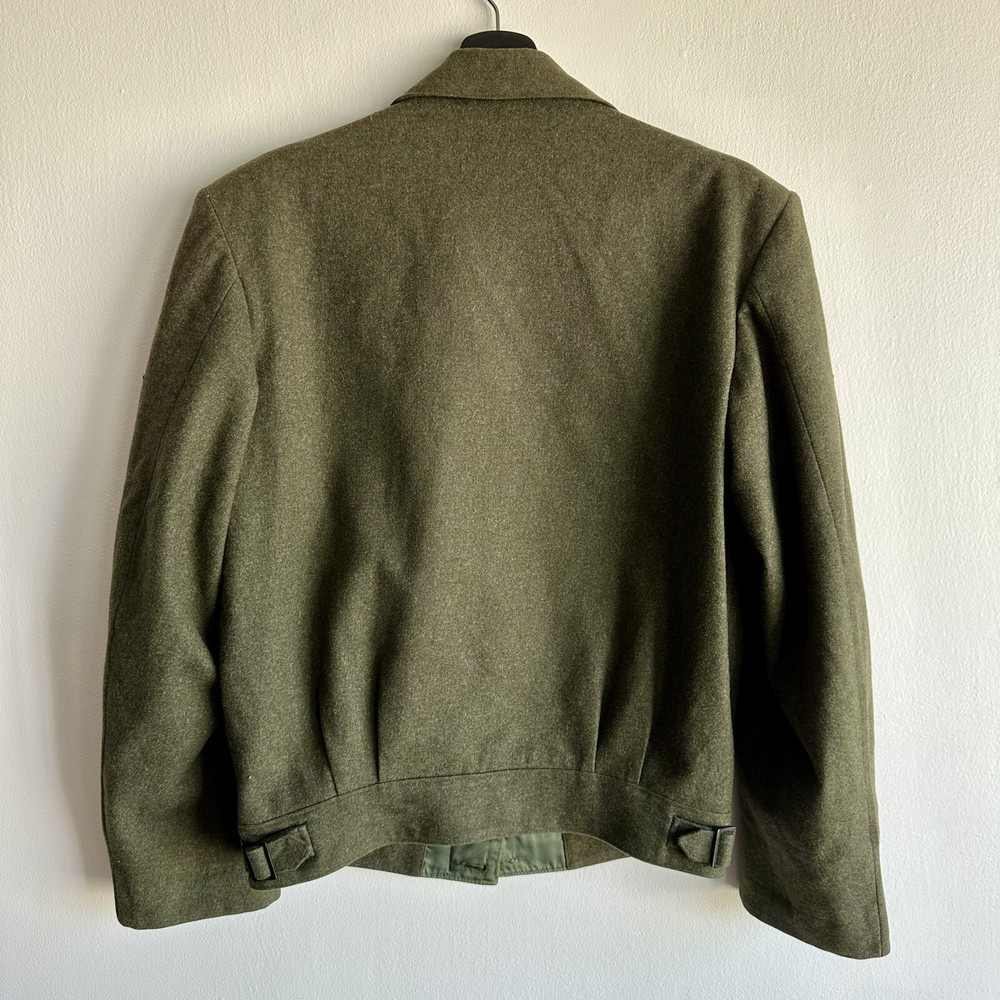 WWII USMC Marine Corps Ike Jacket Named