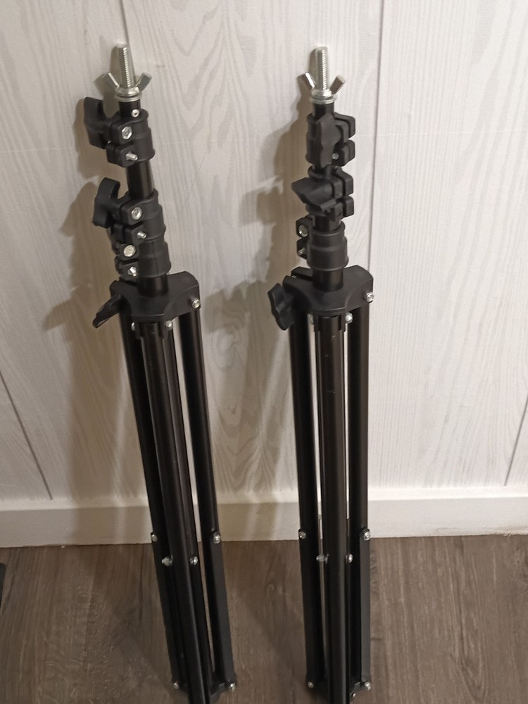 Ultra-Lightweight Retractable Tripod Extends to 96" - Multiple Uses