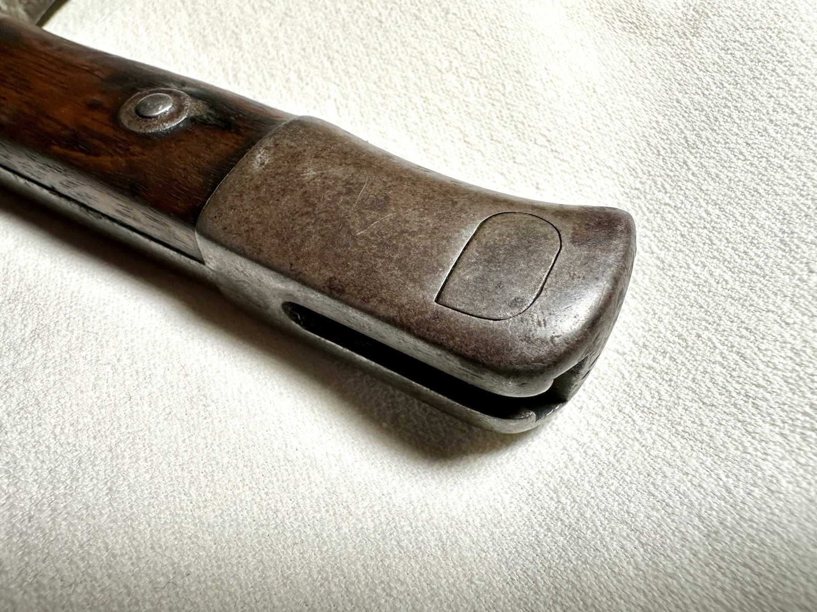 1886 WWII Portuguese Bayonet with scabbard