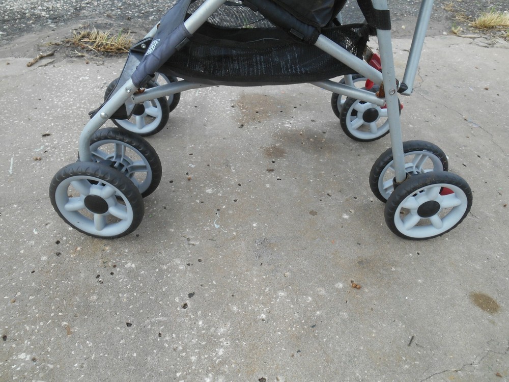 Kolcraft umbrella stroller storage basket