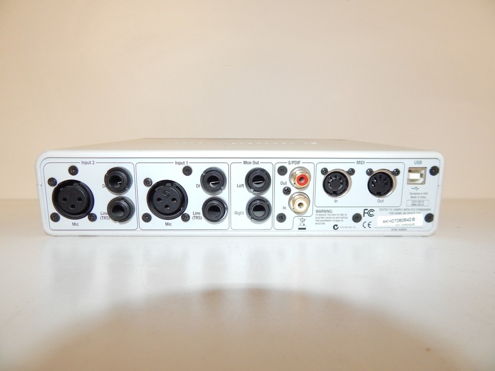 Digidesign Mbox2 / M Box 2 ACADEMIC USB Midi Recording Interface (KWJ61)